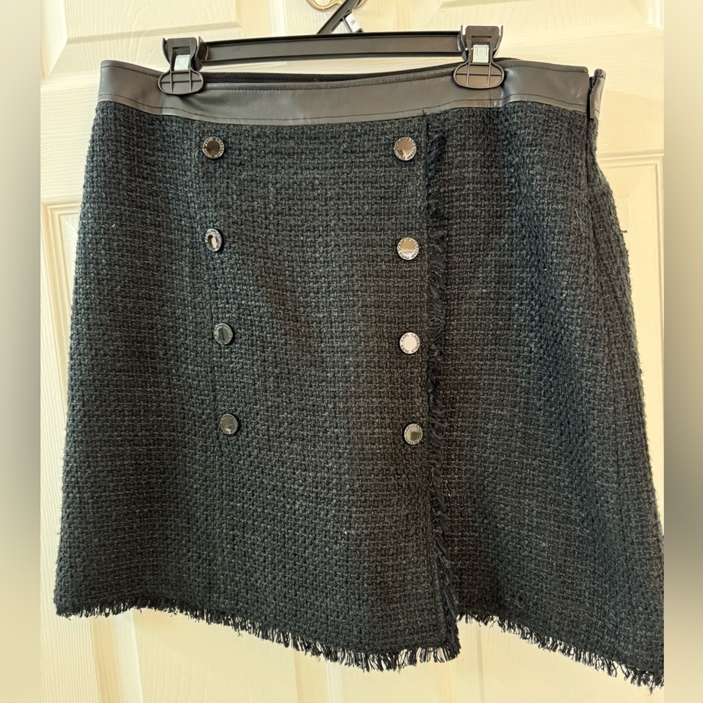 NWT Karl Lagerfeld women’s tweed skirt W/leather waist, 14